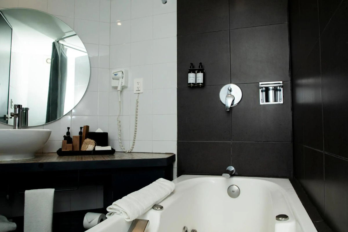 Hotel B Urban Xaman by Fontán Reforma