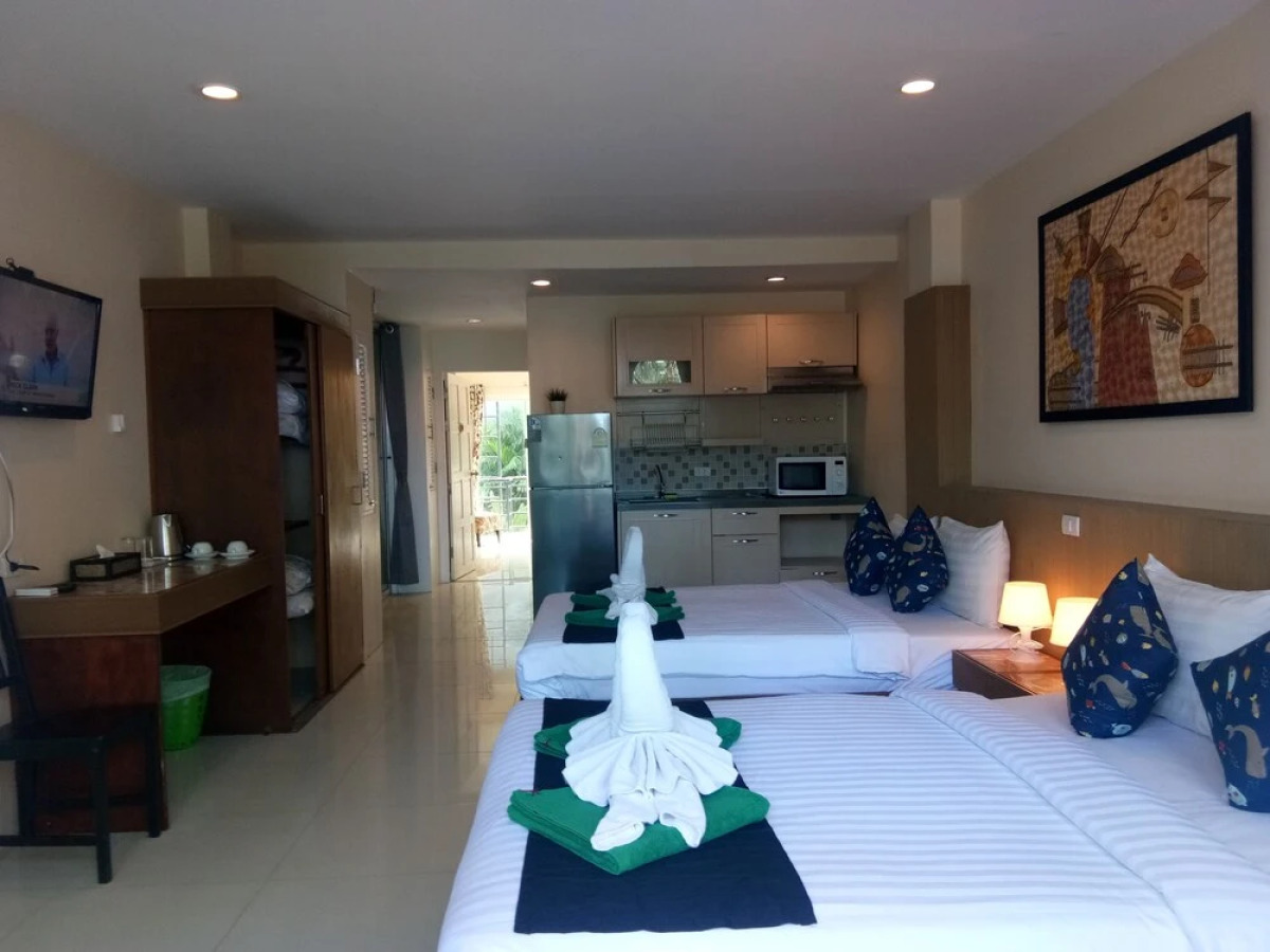 Island Patong Beachfront Apartments