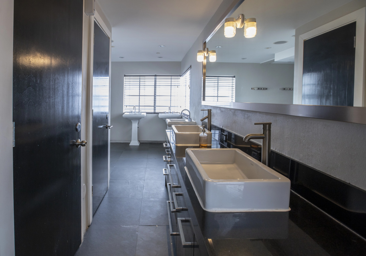 Posh South Beach Hostel