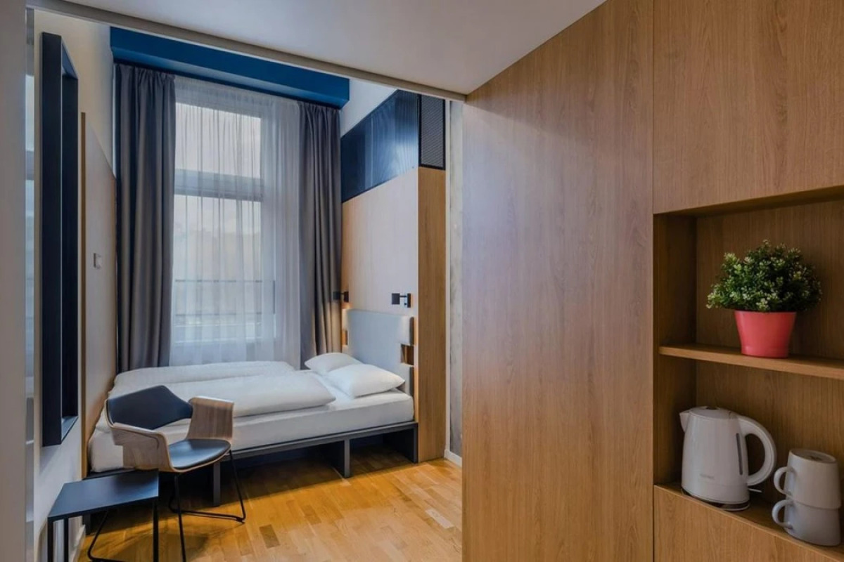 Dean’s Home Budapest