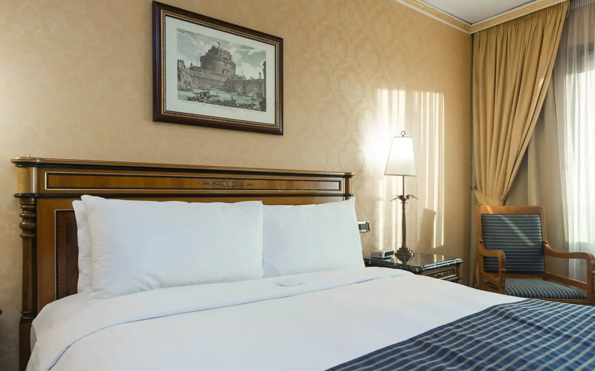 Отель Rome Marriott Park