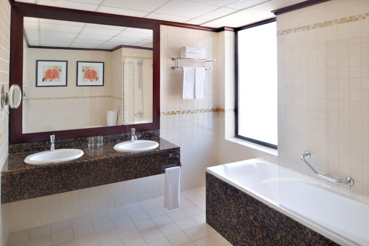 Отель Delta Hotels Jumeirah Beach, Dubai