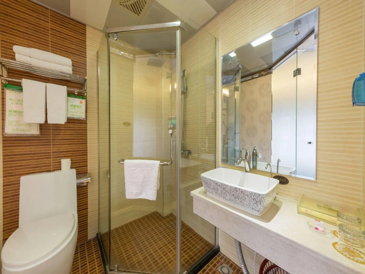 Rong Le Business Hotel