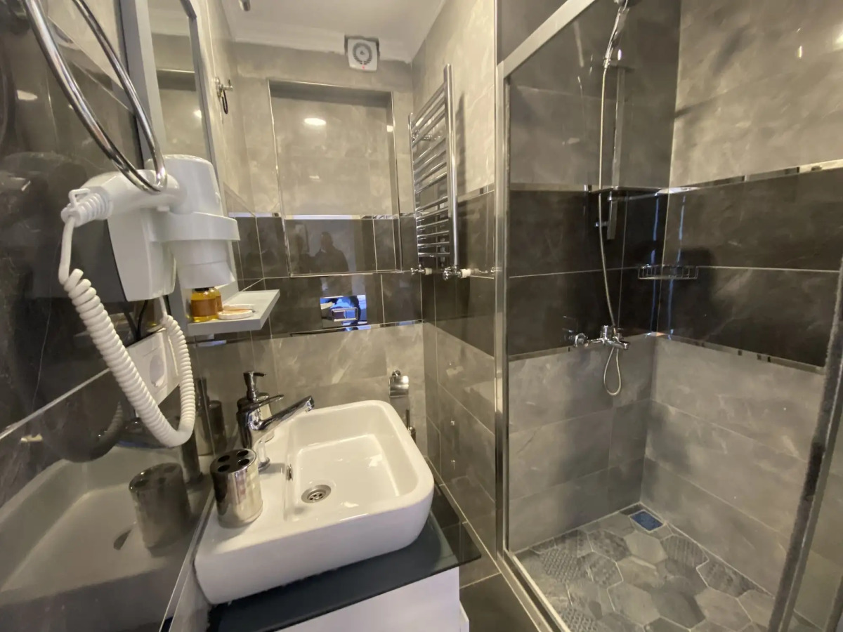 Spinel Hotel - Old City