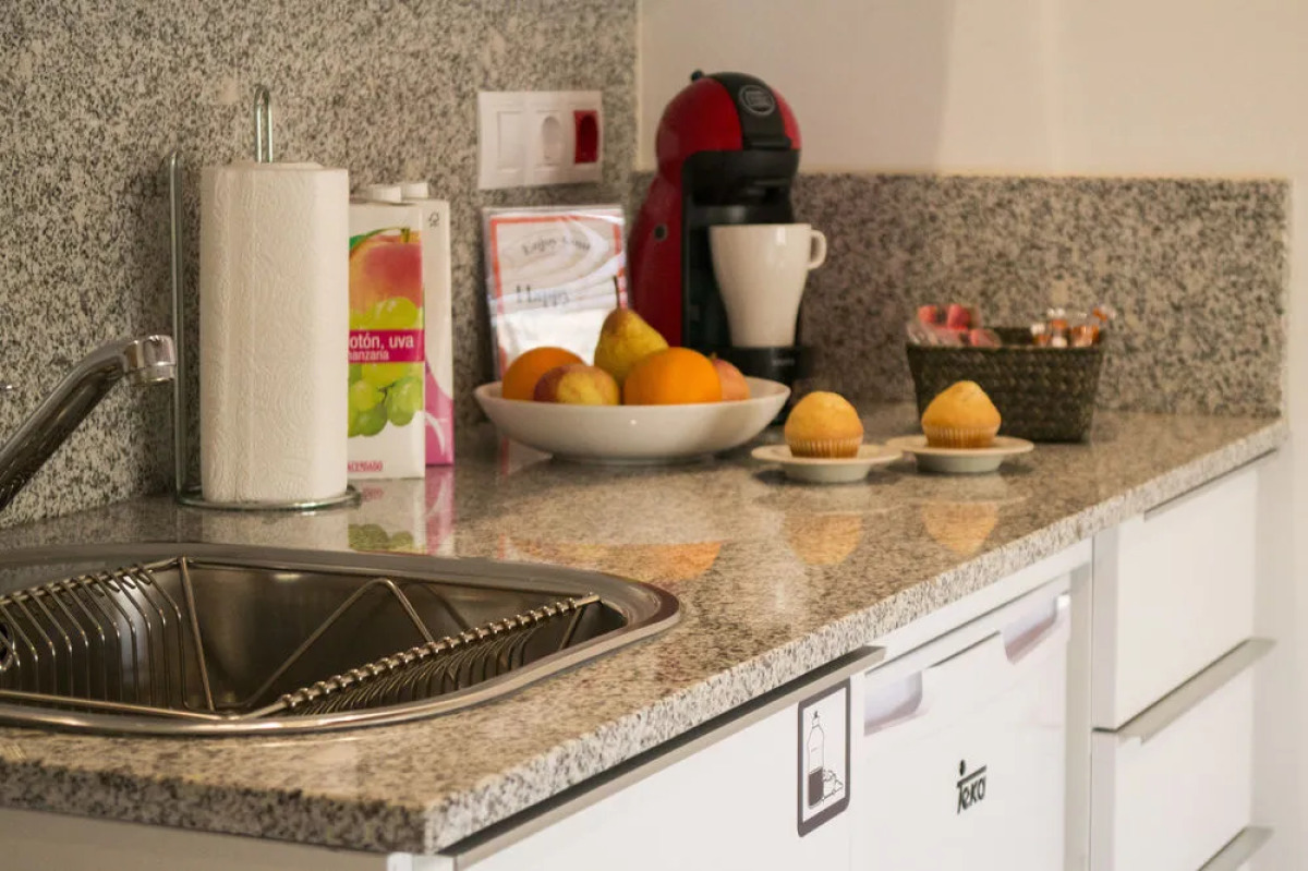 Happy People Sagrada Familia