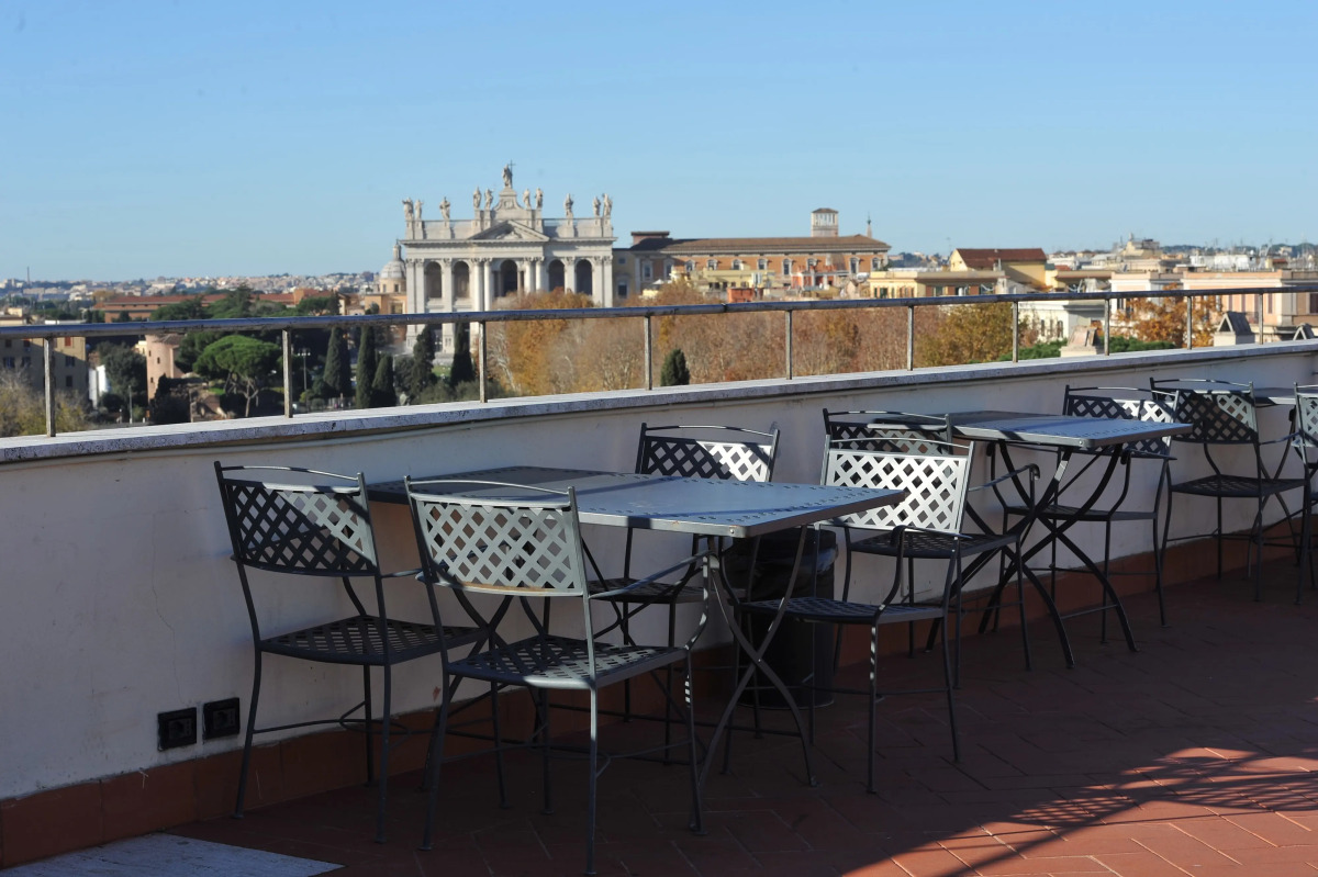 Отель Domus Sessoriana