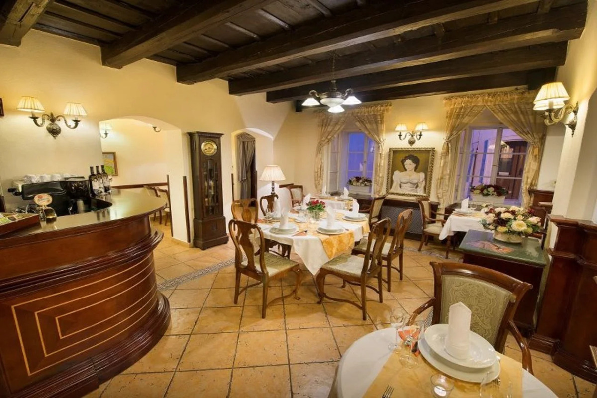 Boutique Hotel Constans