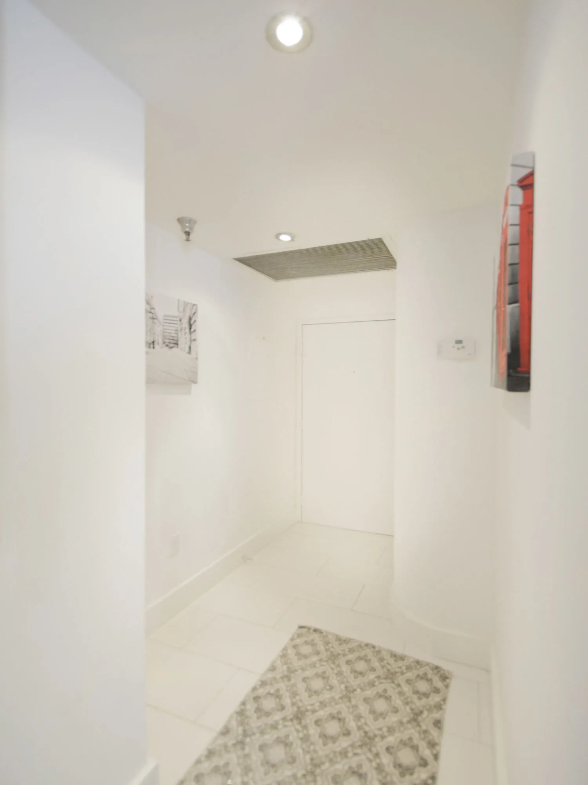 Art Deco Ocean Walk Apartments