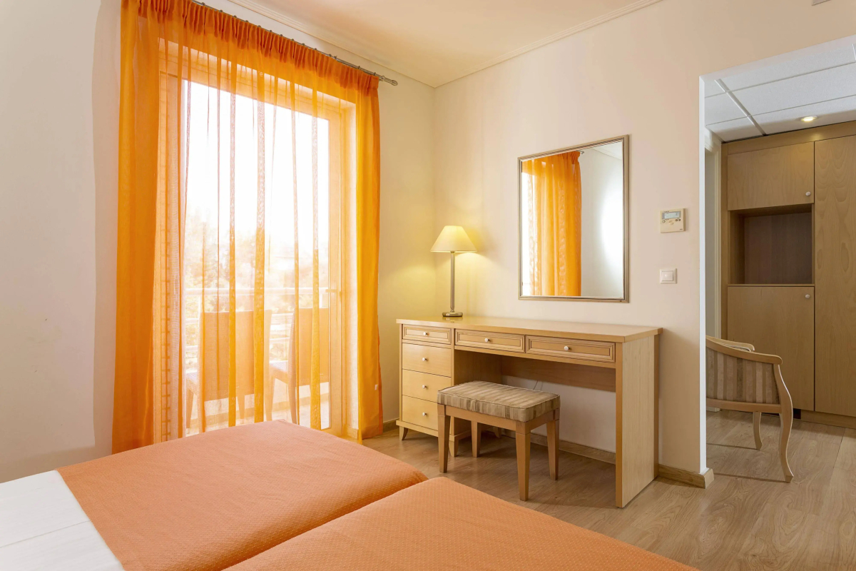 Civitel Attik Rooms & Suites