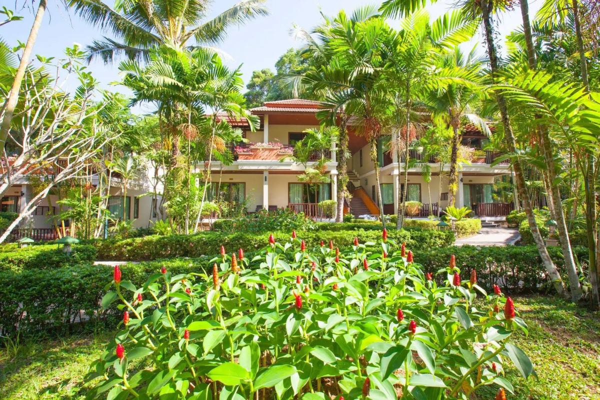 Khaolak Bay Front Resort