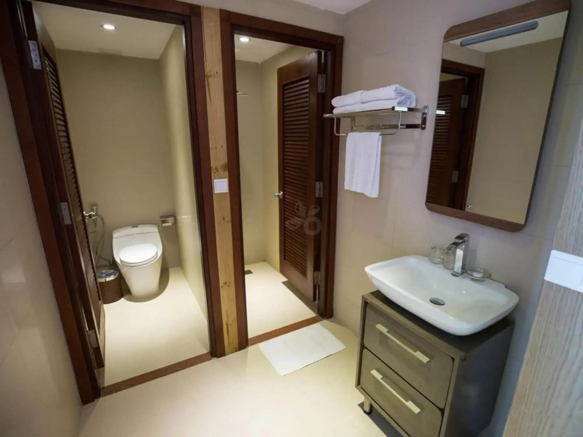 Eden Star Saigon Hotel