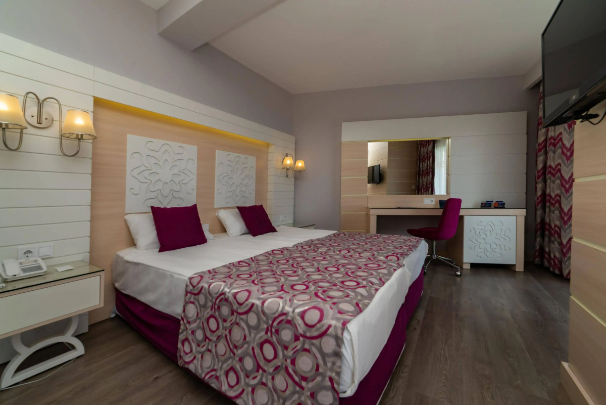 Sunmelia Beach Resort Hotel & Spa