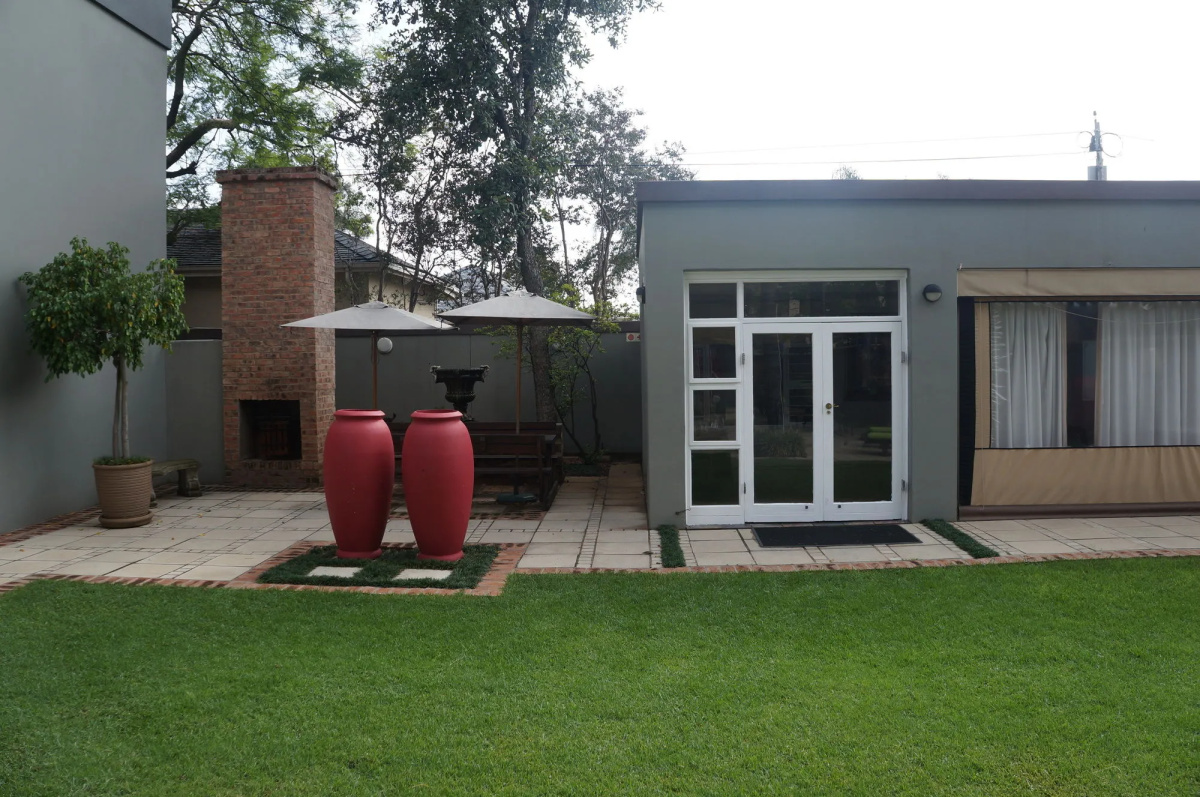 314 on Clark Guest House