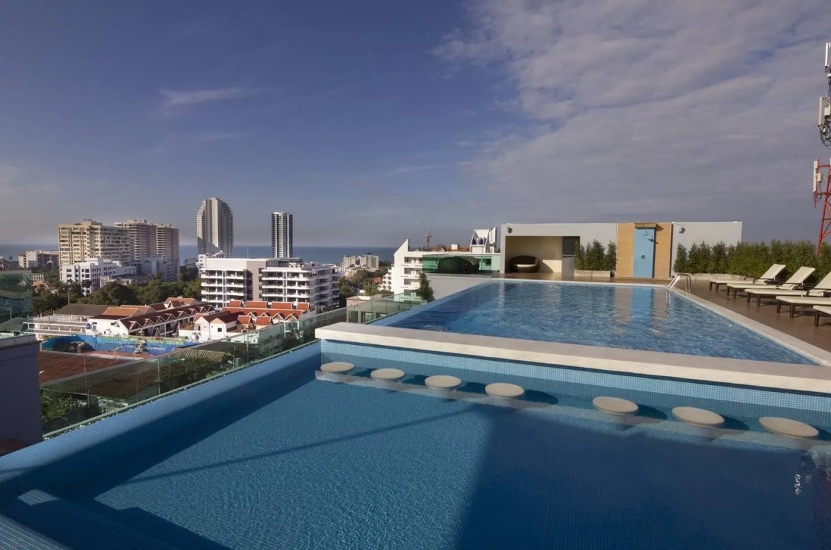 Unique Regency Hotel