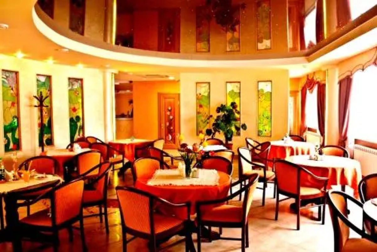 Hotel Halychyna
