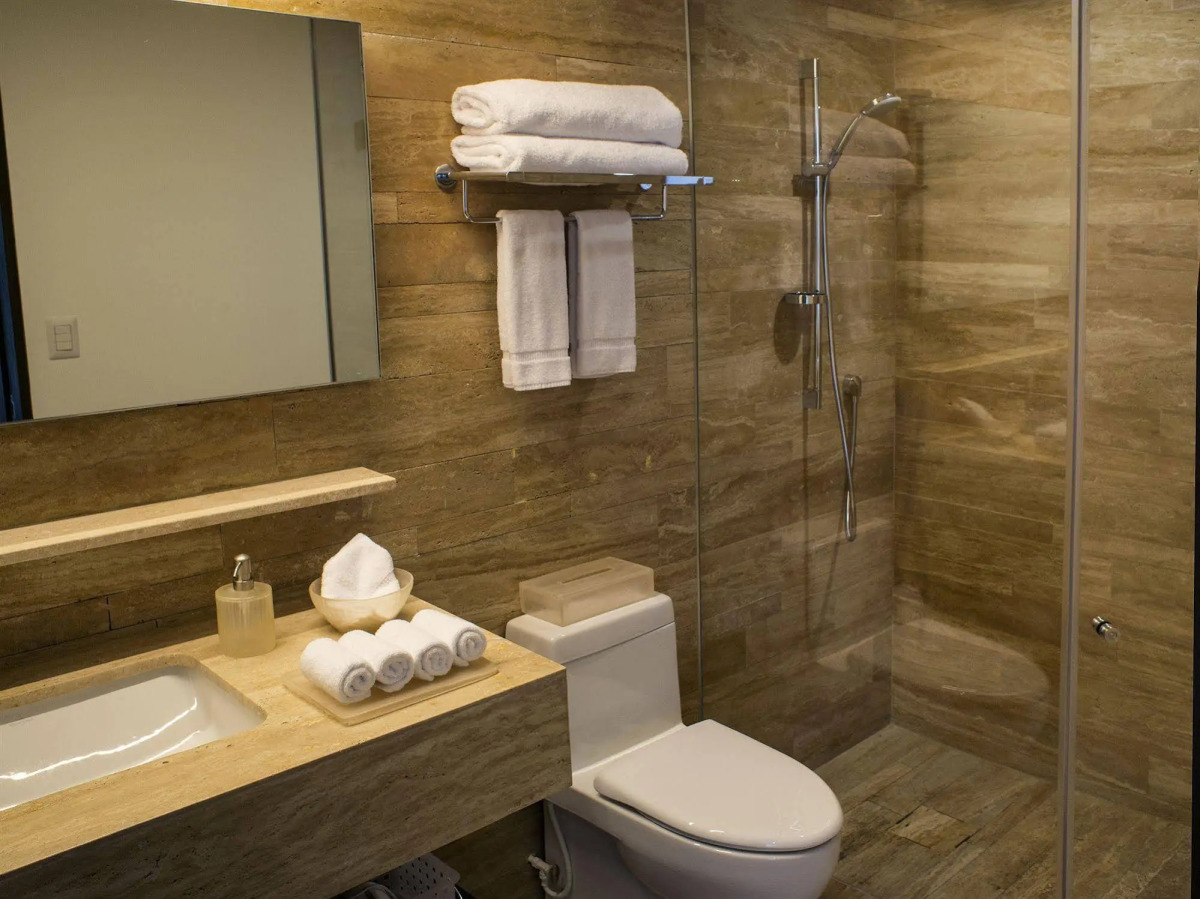 AR 218 Hotel by ULIV