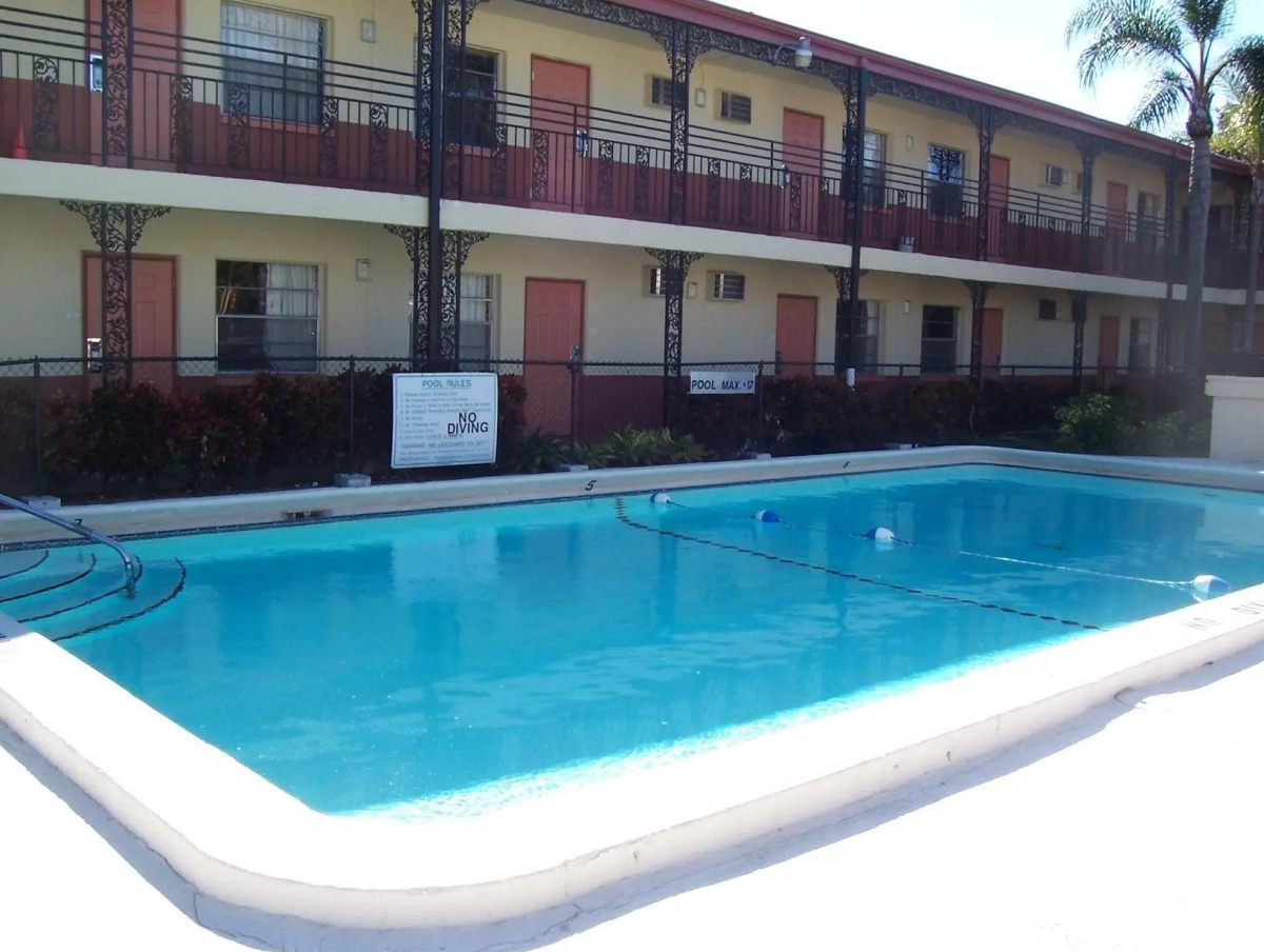 Budget Inn St Petersburg