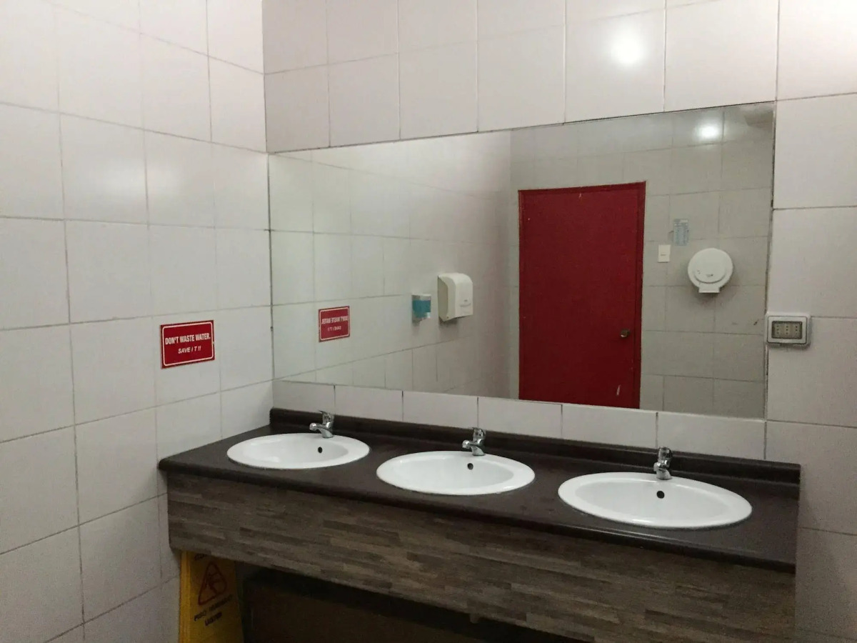 Travellers Place Hostel