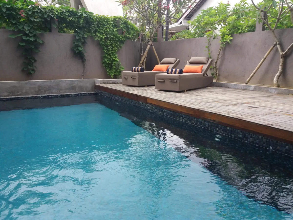 Anshel Hotel