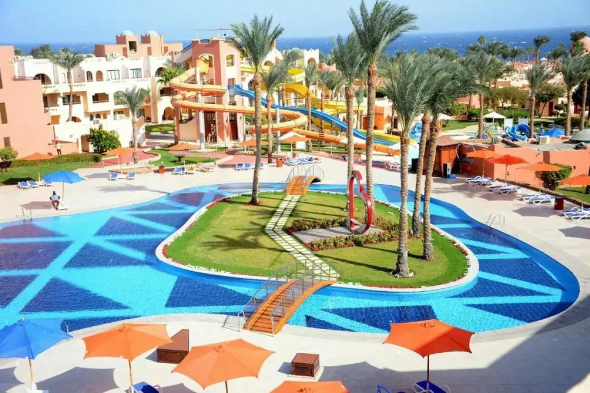 Nubian Island, Families and Couples only