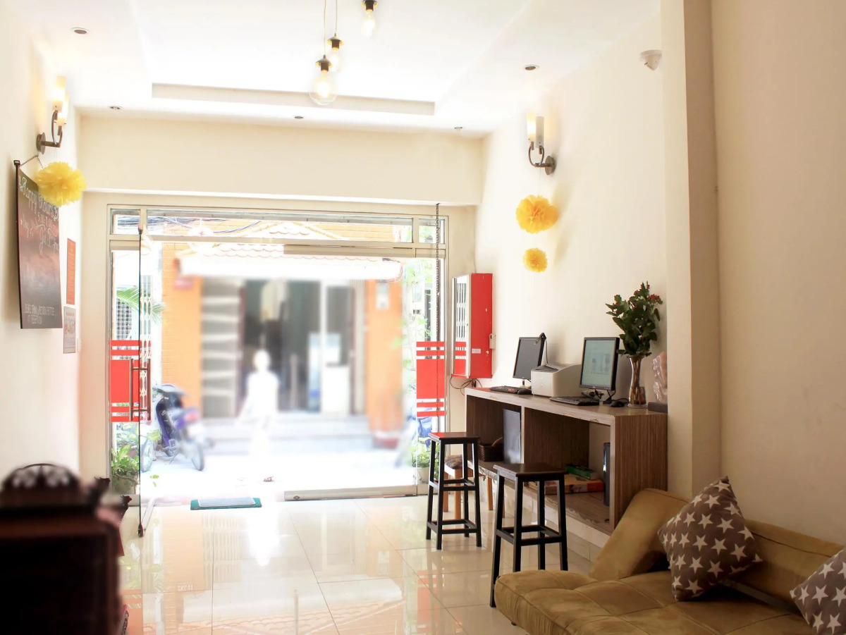 The Alley Saigon Hotel