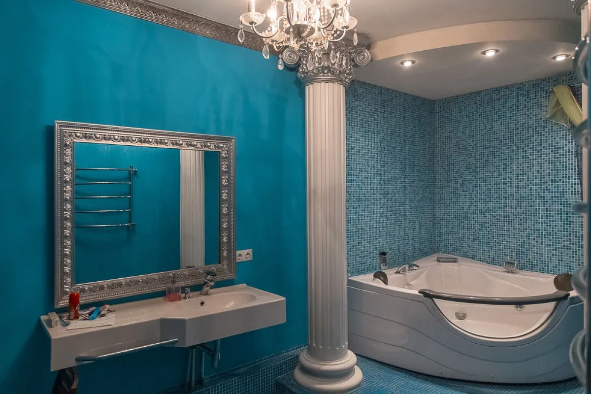 Лайк на Ленинградской