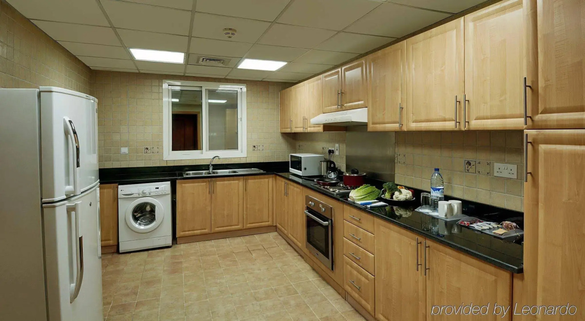 Lotus Downtown Metro Hotel Apartments