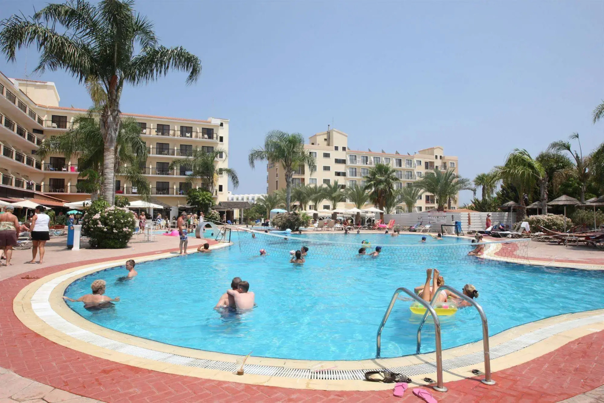 Tsokkos Gardens Hotel & Apartments