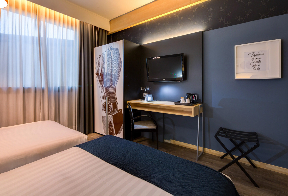 Отель Holiday Inn Bologna Fiera