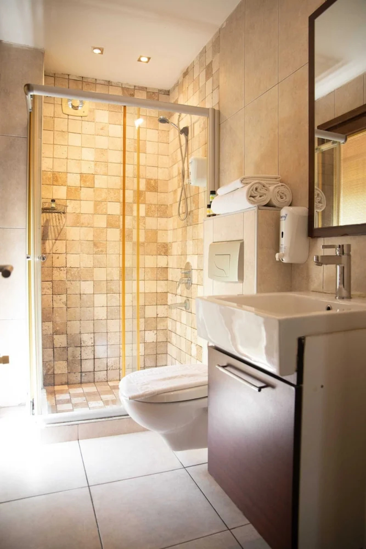 The Hera Suit Hotels