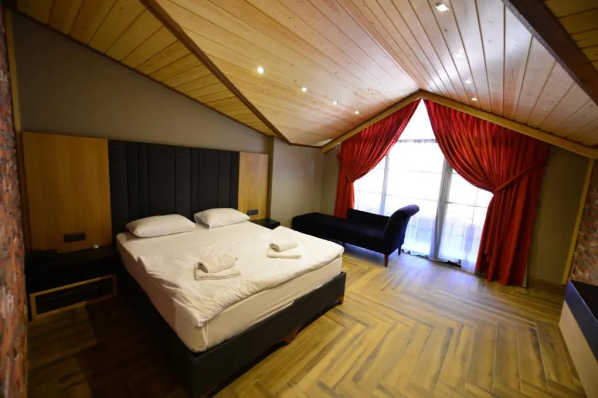 Inanlar Deluxe Hotel & Bungalow