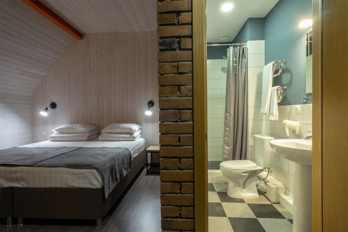 Отель «Станция Народная»