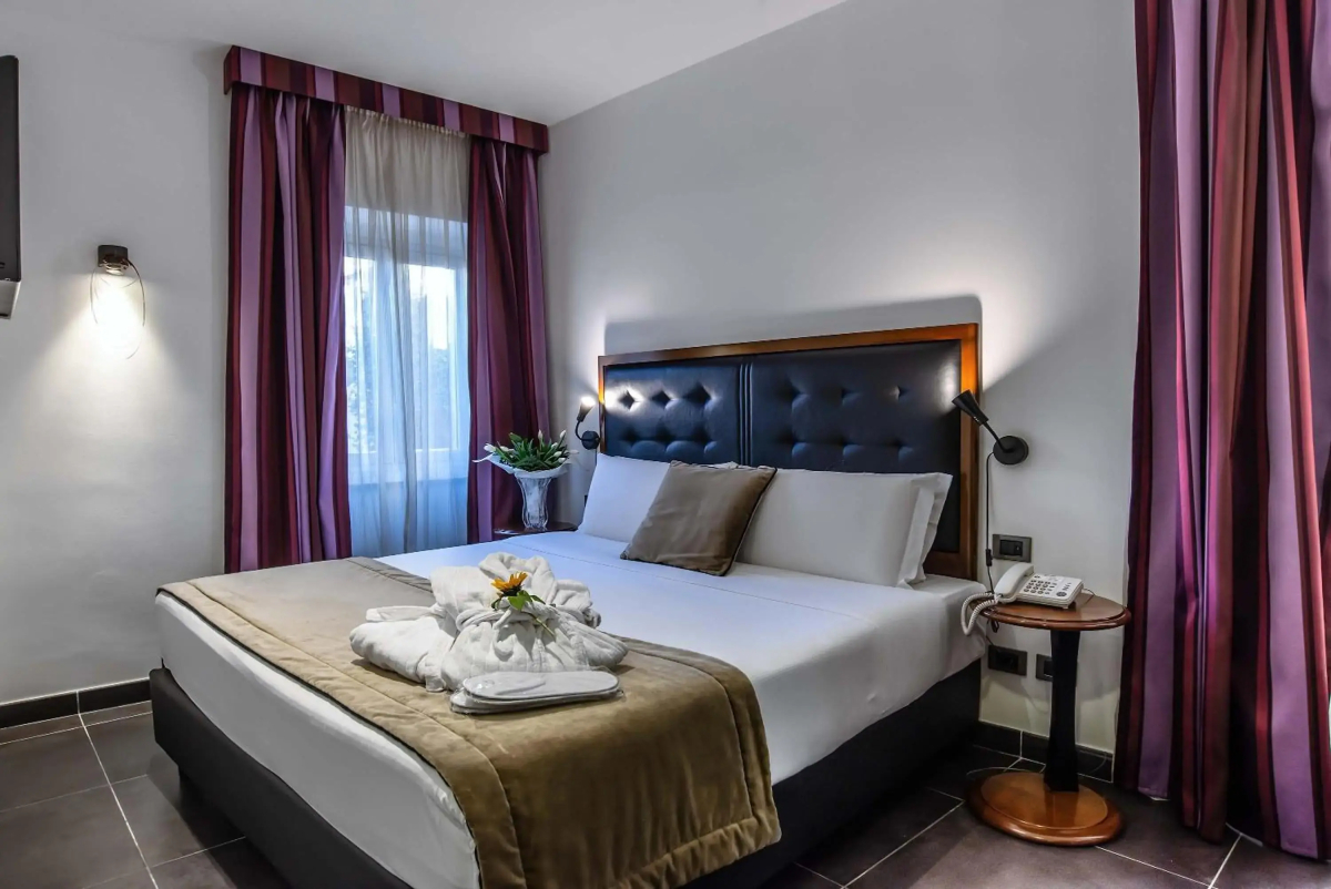 Hotel Navona Colors