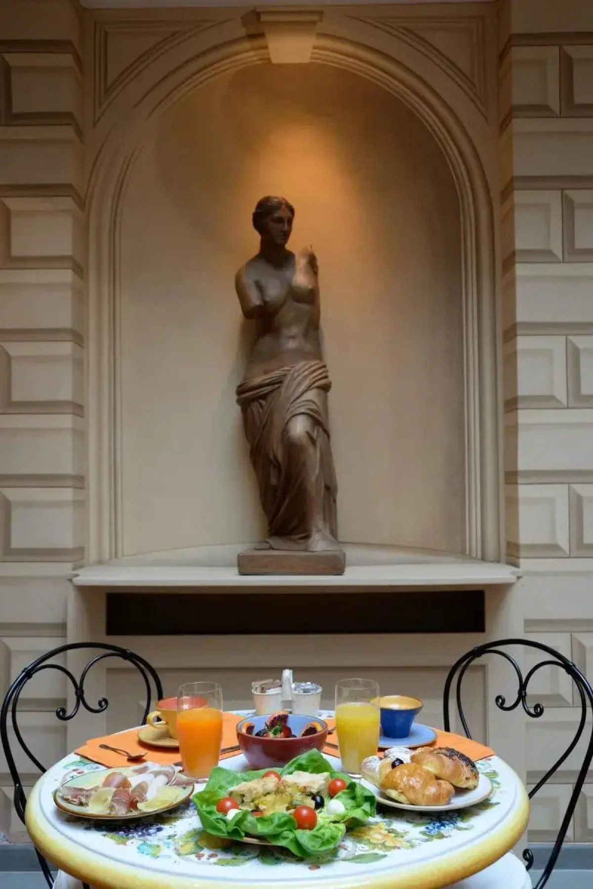 Hotel Alba Palace