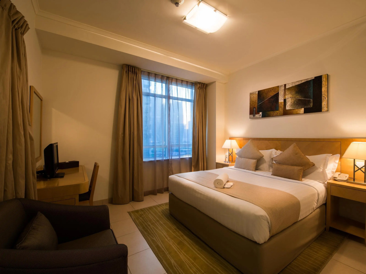 Oaks Liwa Heights Suites