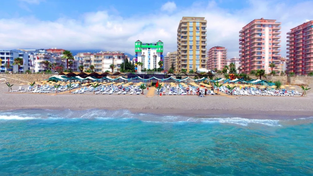 Klas More Beach Hotel