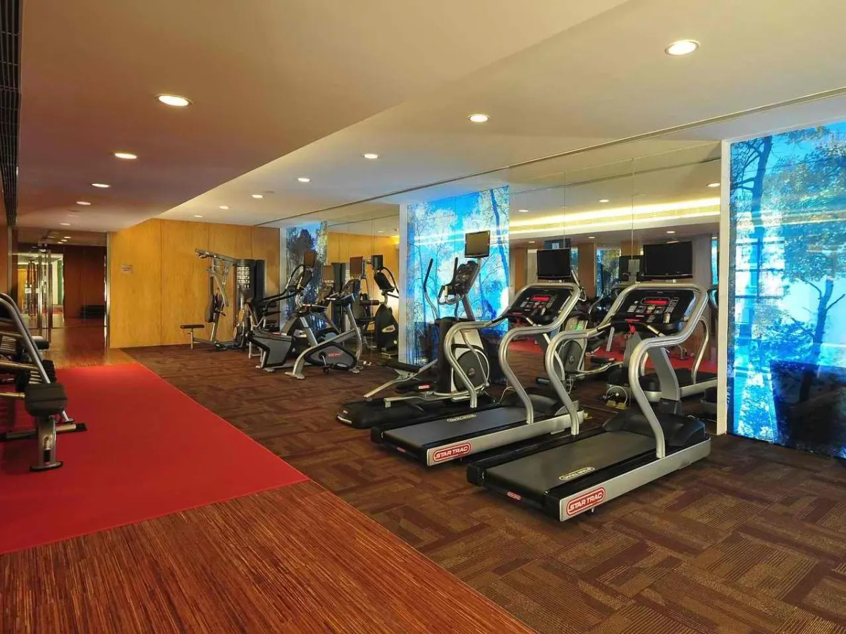 Holiday Inn Qingdao City Centre by IHG