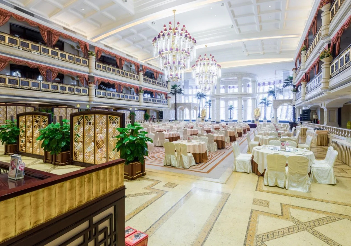 Royal Mediterranean Hotel