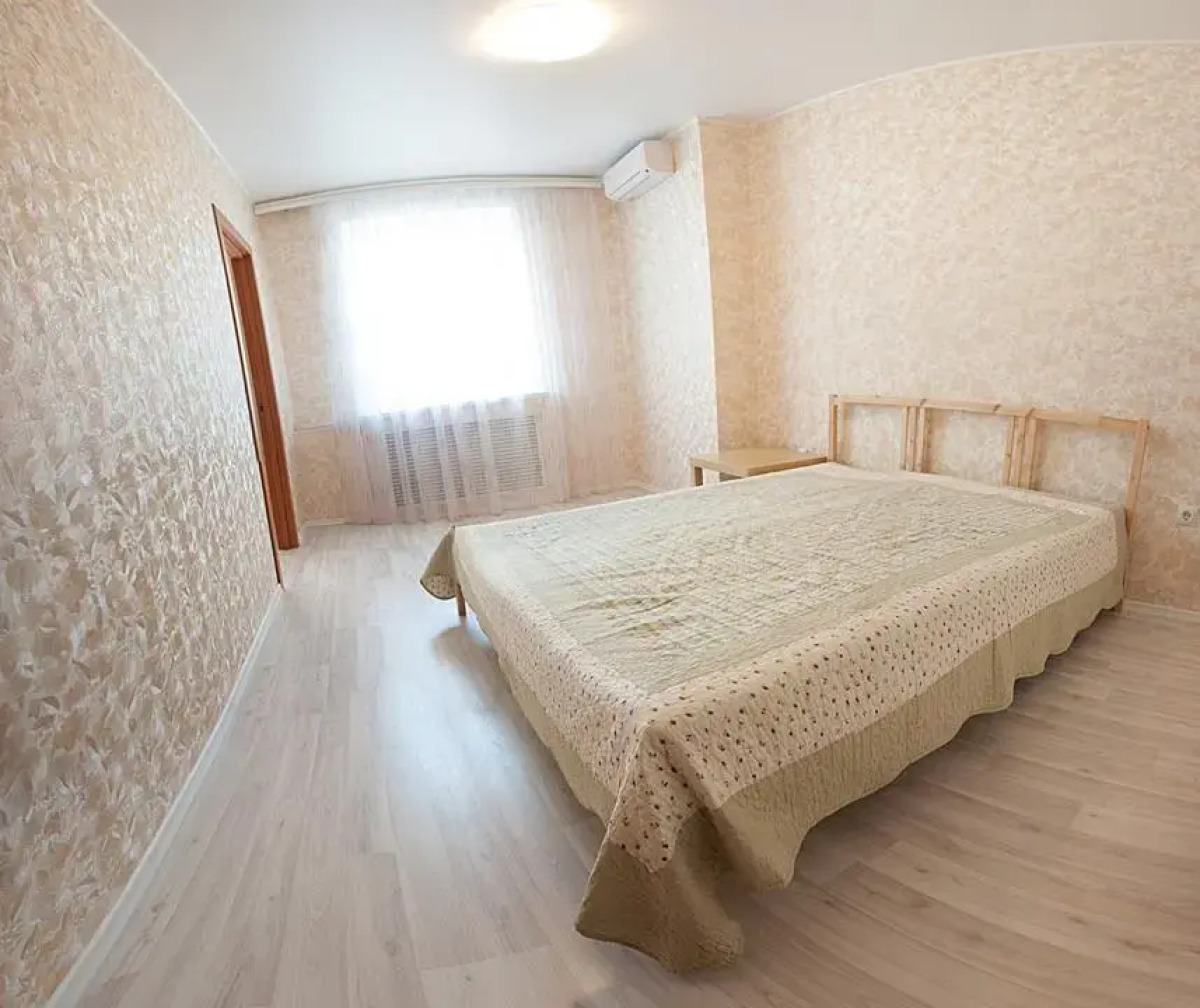 Апартаменты на Ленинградской площади 2