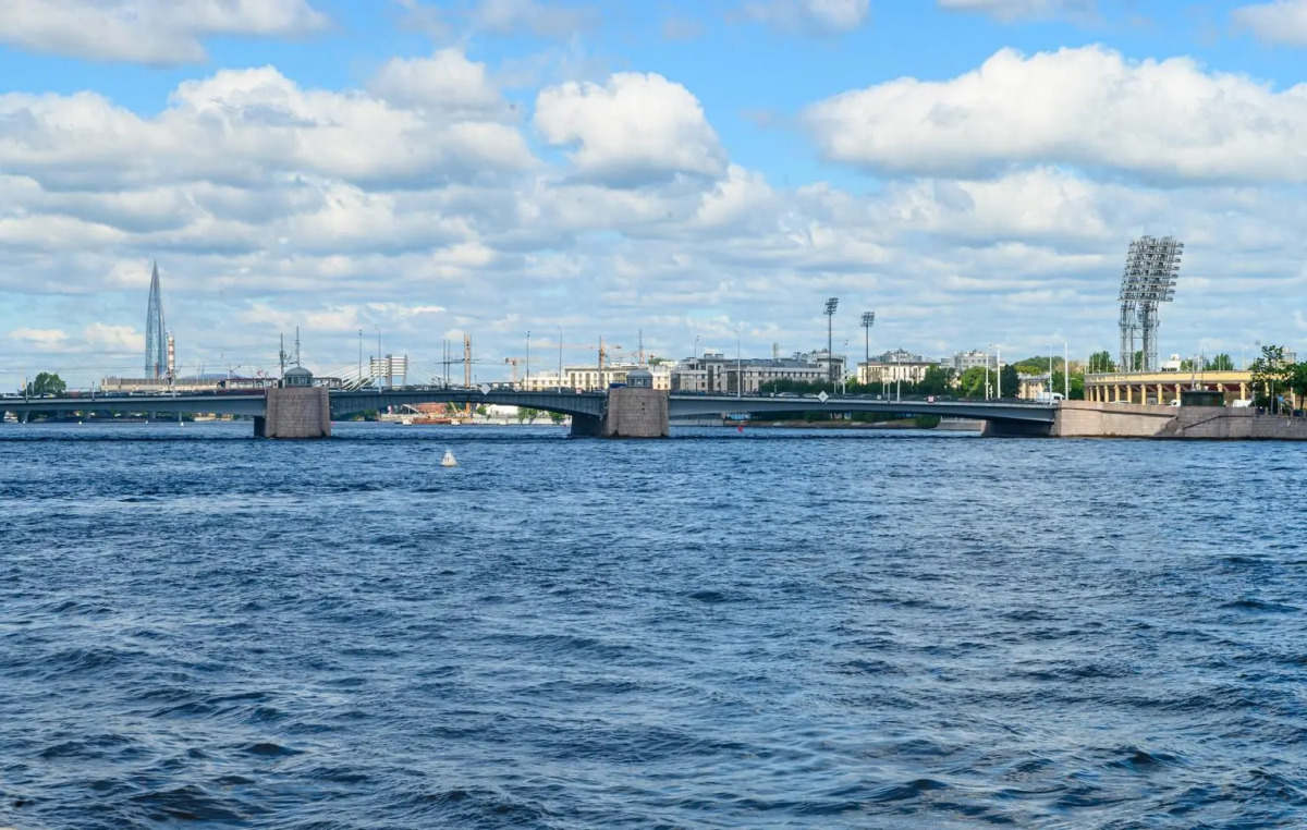 LetYourFlat Makarova