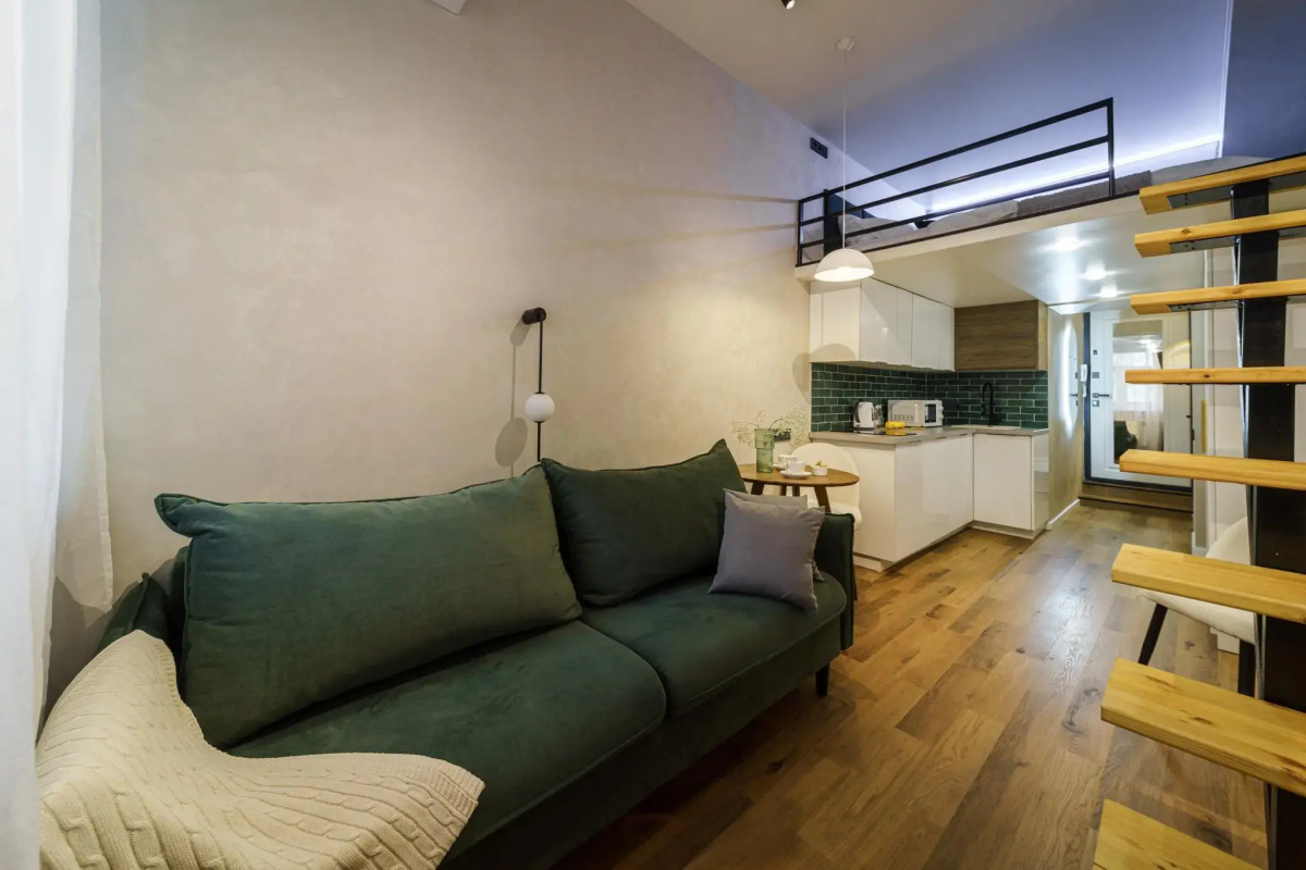 Апартаменты на Нижняя Первомайская 64