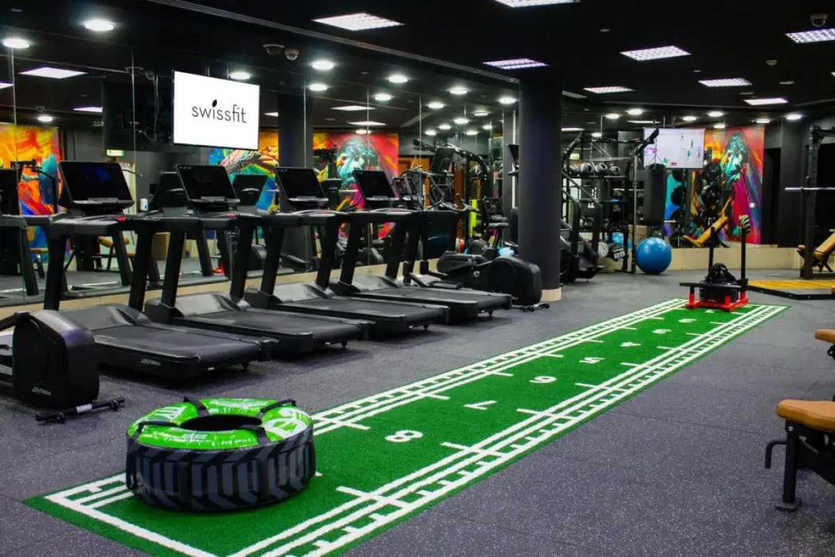 Отель Swissotel Al Murooj Dubai