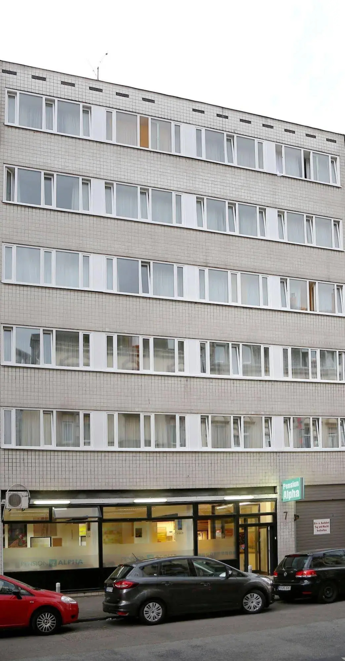 Pension Alpha Frankfurt City