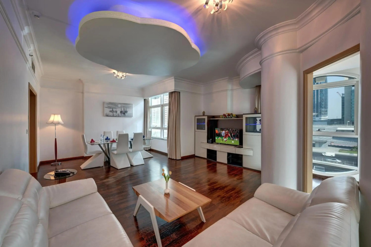 Sunday Mega Hotel Sheikh Zayed Road