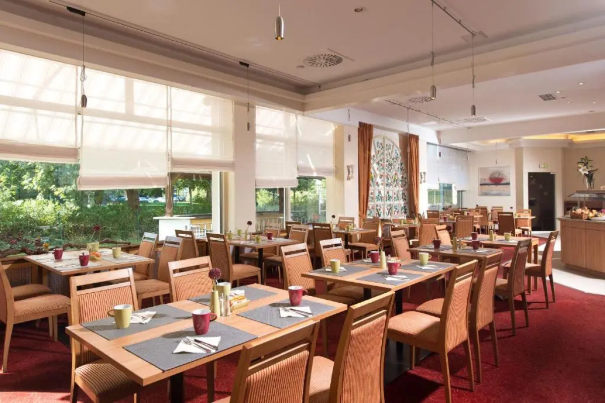 Leonardo Hotel Karlsruhe