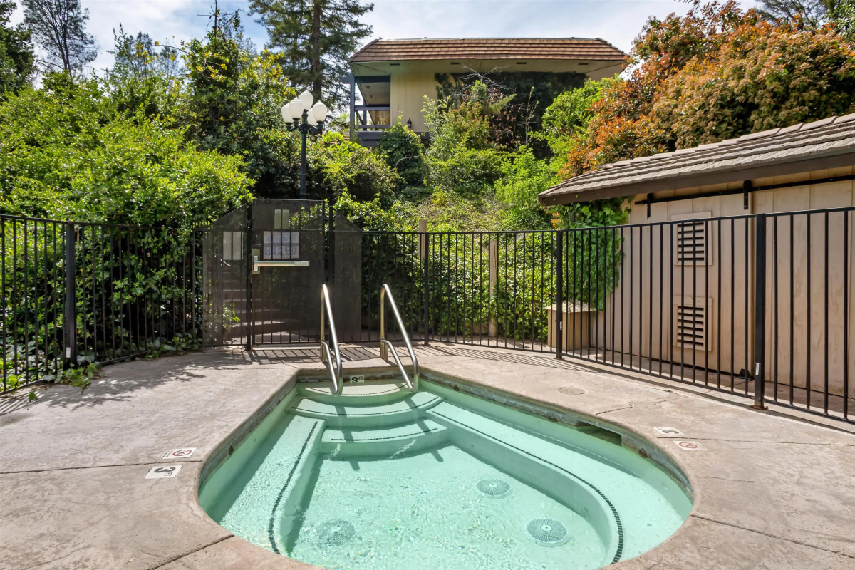 Best Western Plus Yosemite Gateway Inn