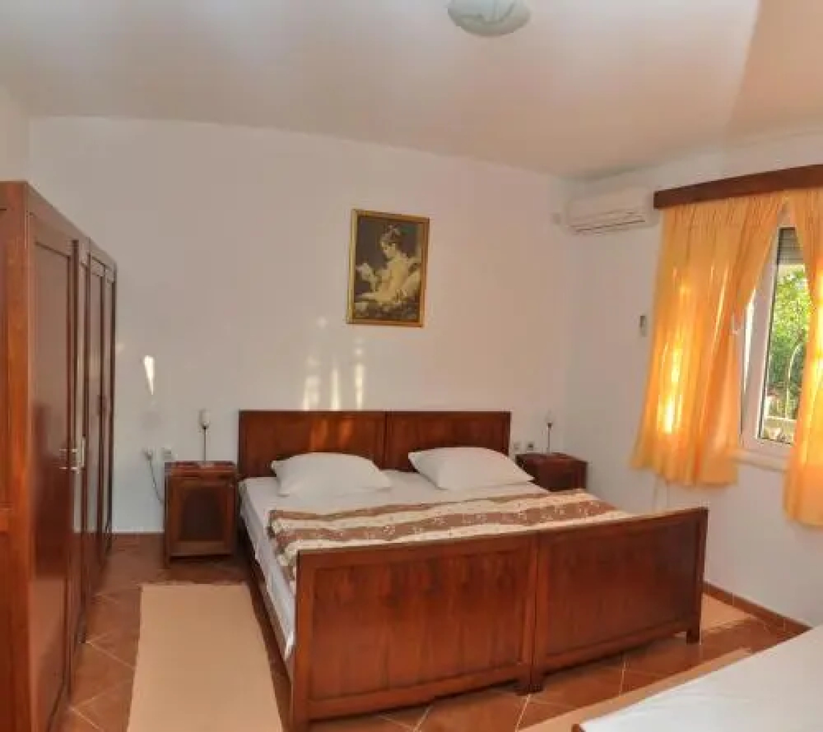 Apartments Miana