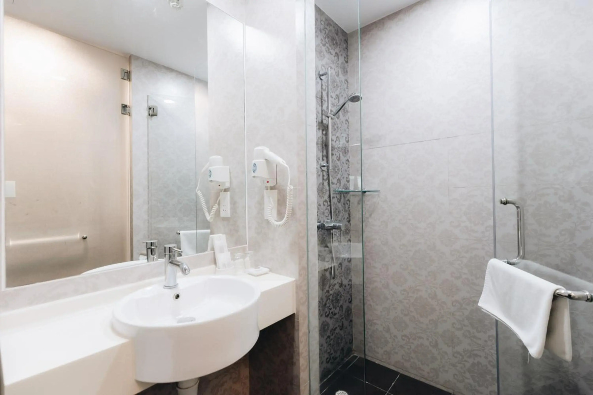 Santa Grand Hotel East Coast, a NuVe Group Collection