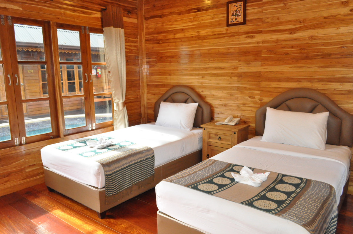 Basaya Beach Hotel & Resort