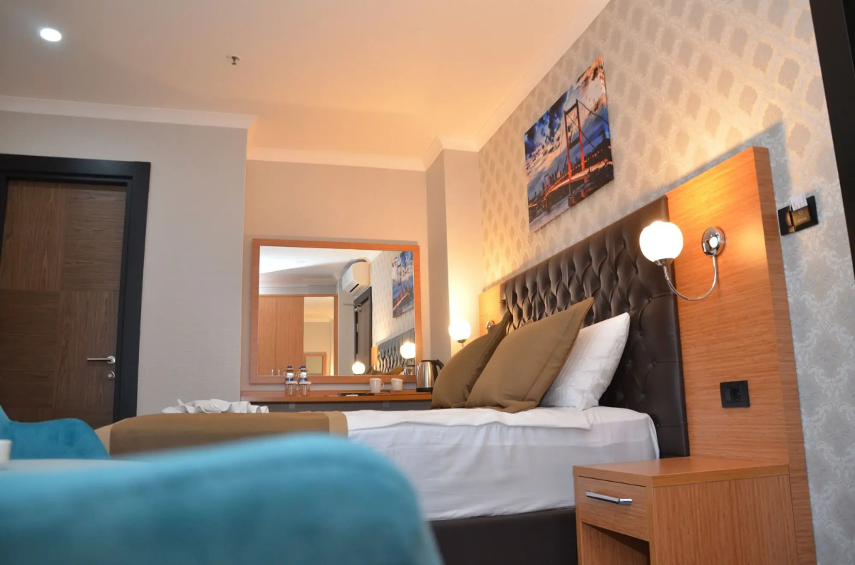 Grand Lark Otel